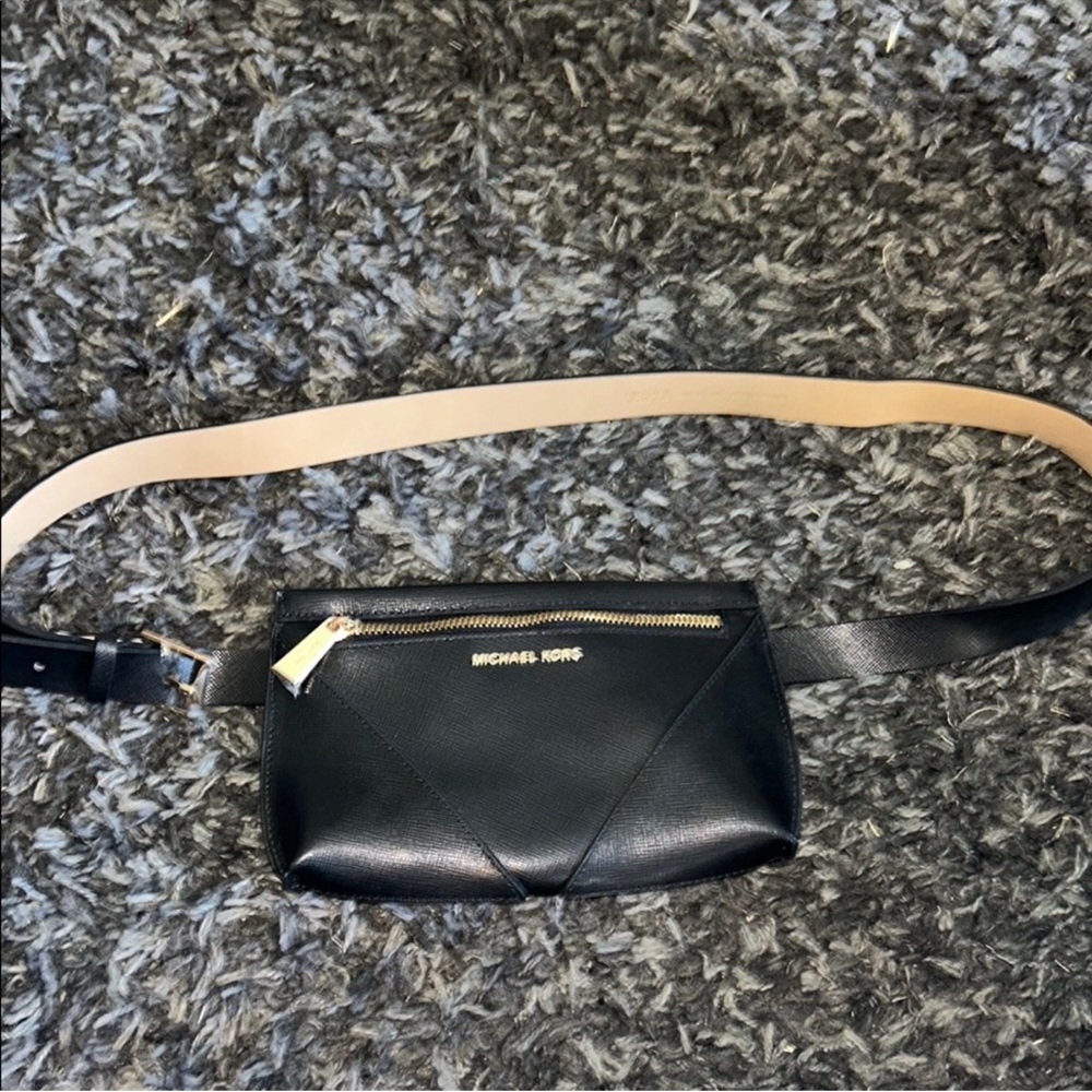 Michael Kors Black and Tan Belt Bag NWOT SIZE L/XL